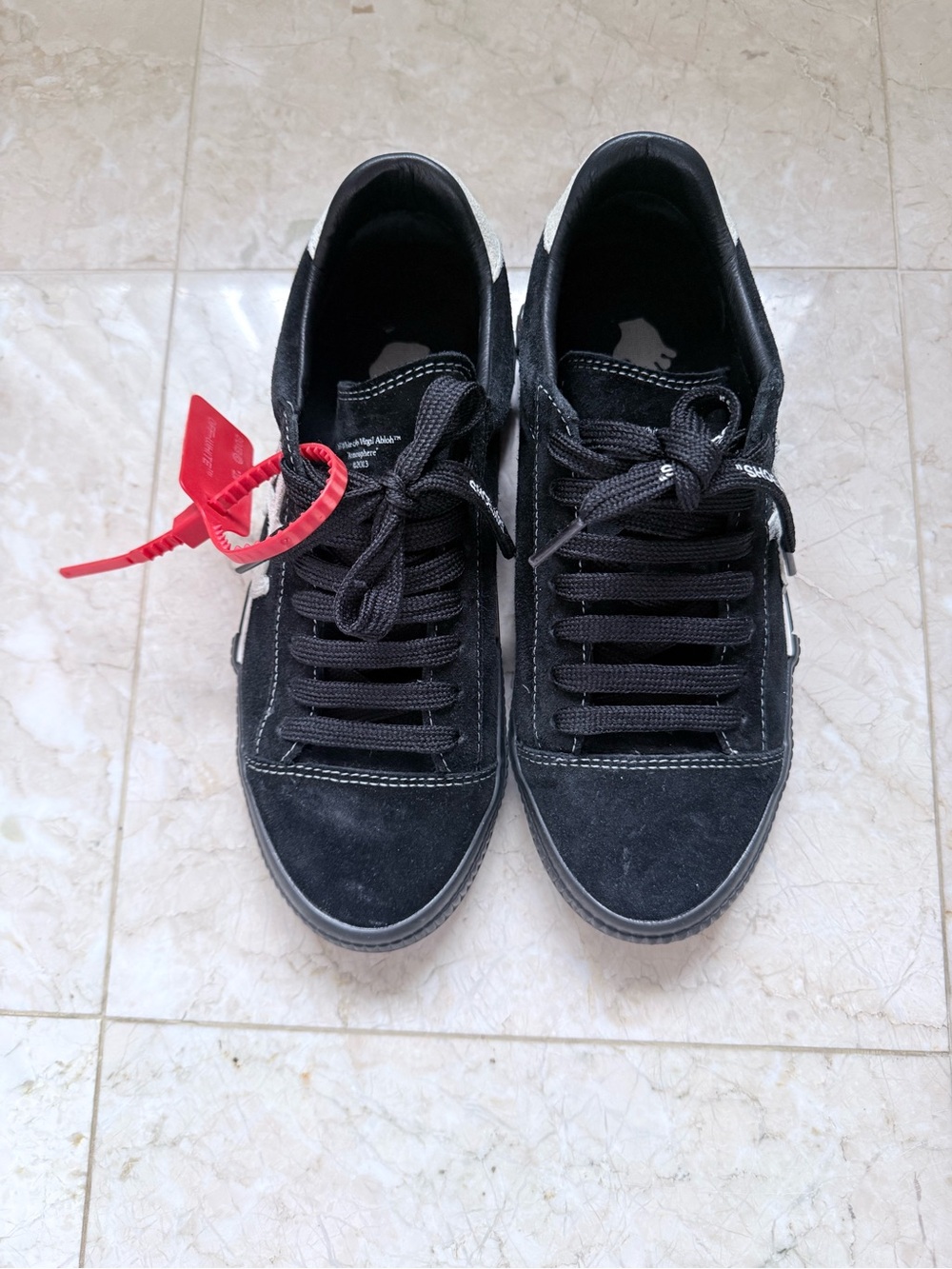 Off White vulcanized Black Suede Low-Top Sneakers